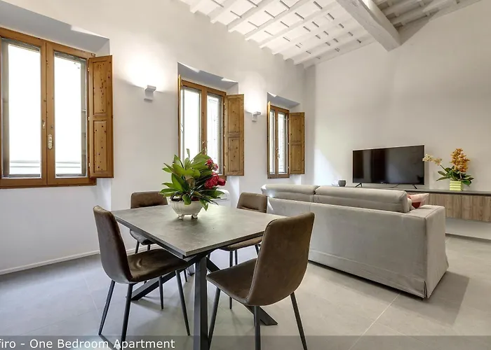 Venere & Zefiro Apartments By Mamo Florence